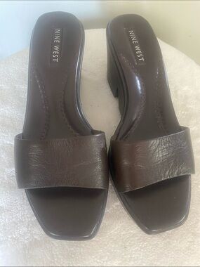 Nine West Brown Leather Open-Toe Block Heel Mules